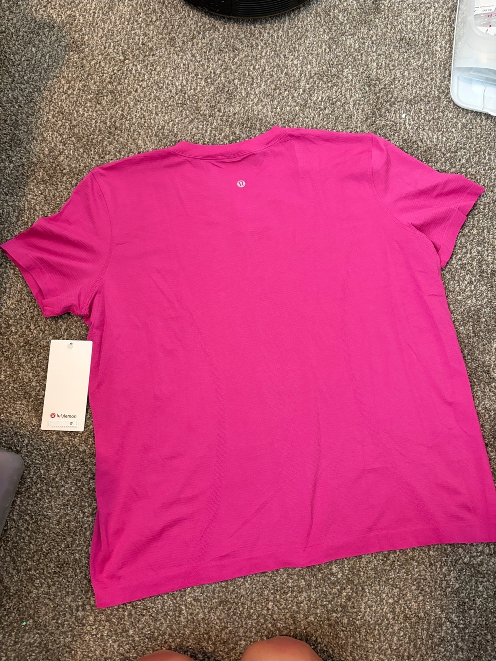 lululemon Swiftly Relaxed Short Sleeve Hot Pink 10 - Picture 4 of 4